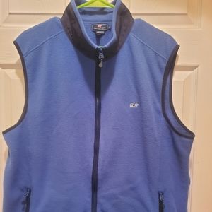 Vineyard vines vest size Large